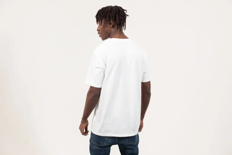 Oversized Fashion in India: Why Relaxed Fits Are Taking Over Modern Streetwear